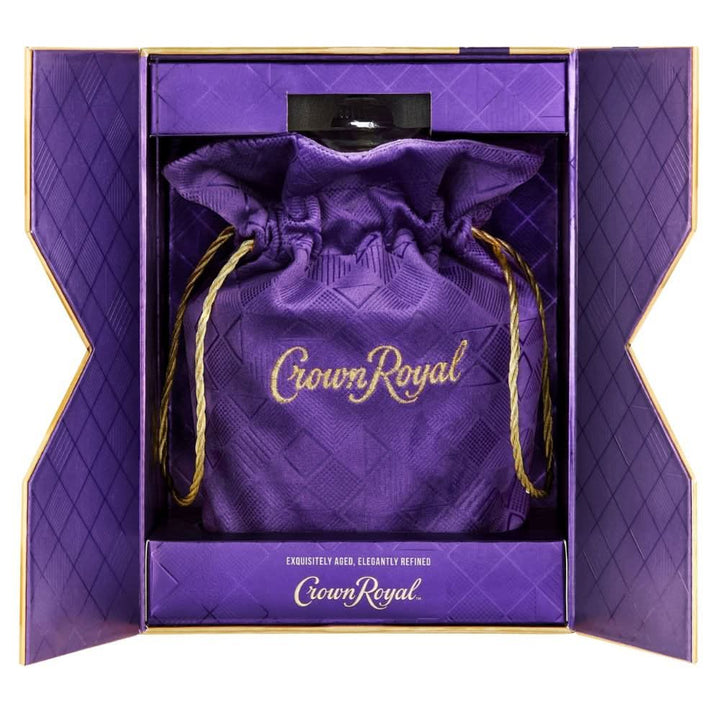 Crown Royal 31 Year Old Extra Rare Blended Canadian Whisky
